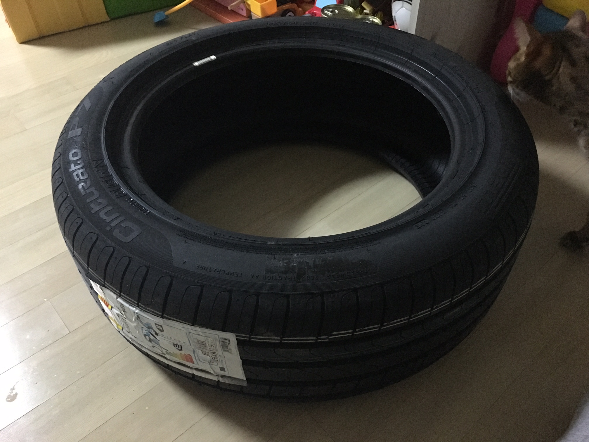 다운로드1.jpg : F30 320d 순정 런플랫 타이어 신품 판매 (1개)